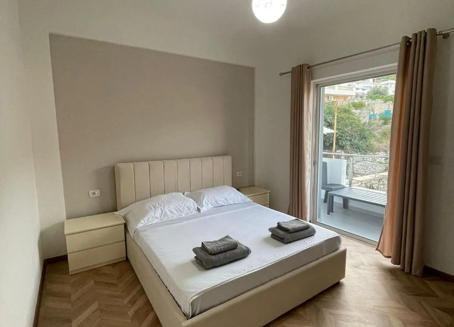 Babo'S Apartments Sarande